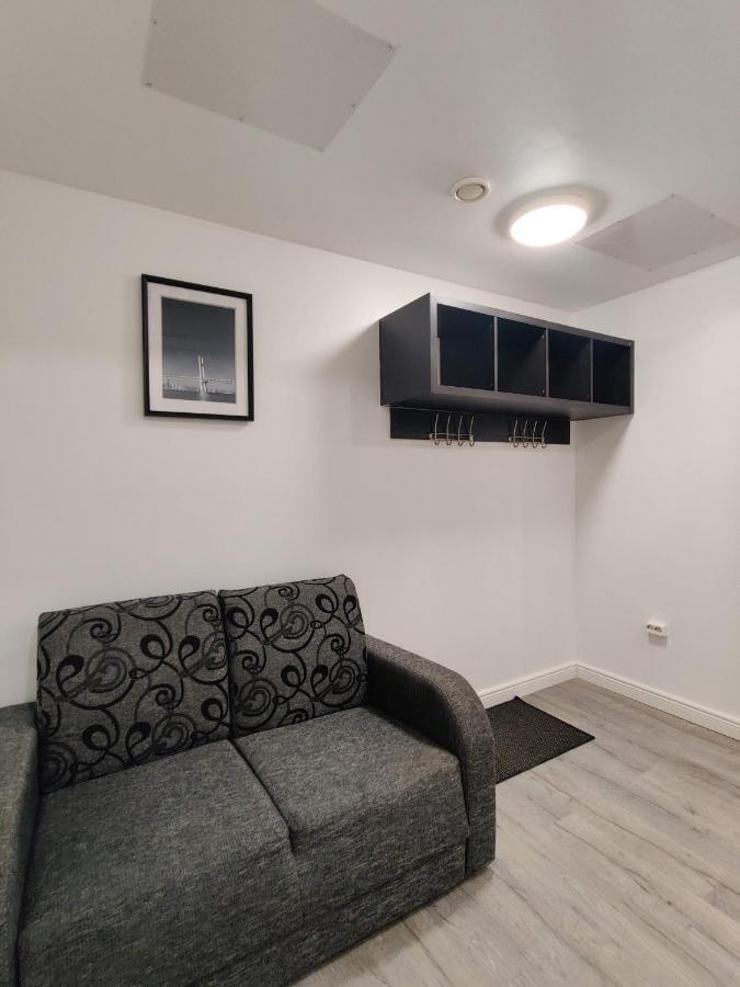 Alexi Apartments - Newly Renovated Apt In The Heart Of The City Near To Railway Station And Nokia Arena Tampere Exterior photo